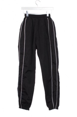 Damskie spodnie sportowe Pretty Little Thing, Rozmiar XS, Kolor Czarny, Cena 43,99 zł