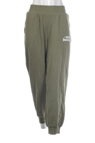 Dámske tepláky Rainbow, Veľkosť XL, Farba Zelená, Cena  12,95 €