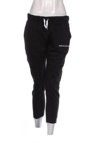 Pantaloni trening de femei Unbranded, Mărime M, Culoare Negru, Preț 54,99 Lei