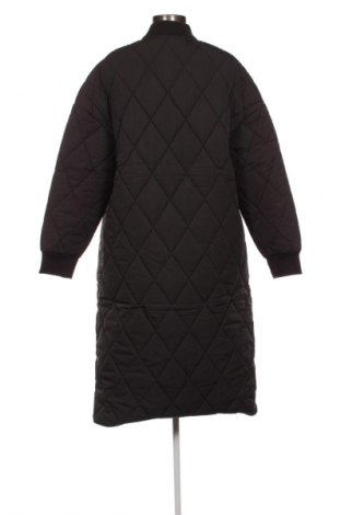 Dámská bunda  About You, Velikost L, Barva Černá, Cena  1 249,00 Kč