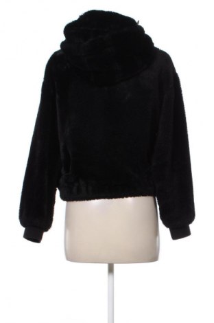 Kurtka damska Bershka, Rozmiar S, Kolor Czarny, Cena 135,63 zł