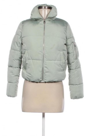 Dámská bunda  Bershka, Velikost XS, Barva Zelená, Cena  1 129,00 Kč