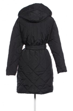 Kurtka damska Boohoo, Rozmiar S, Kolor Czarny, Cena 247,18 zł