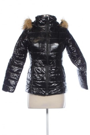 Kurtka damska Boohoo, Rozmiar S, Kolor Czarny, Cena 146,99 zł