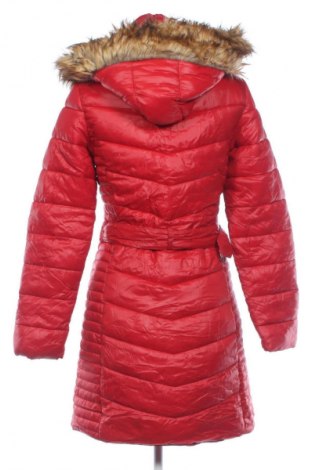 Damenjacke Guess, Größe S, Farbe Rot, Preis € 117,99