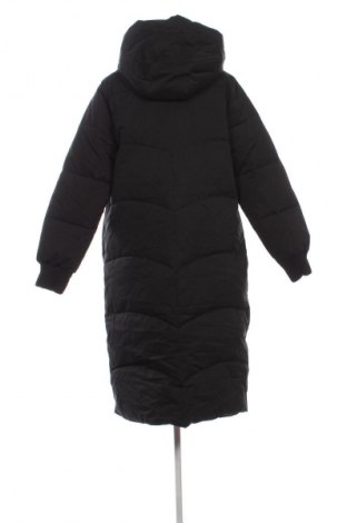 Дамско яке Numph, Размер M, Цвят Черен, Цена 219,99 лв.