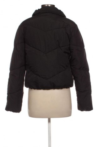 Дамско яке ONLY, Размер S, Цвят Черен, Цена 75,99 лв.