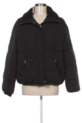 Geacă de femei Reserved, Mărime M, Culoare Negru, Preț 175,99 Lei