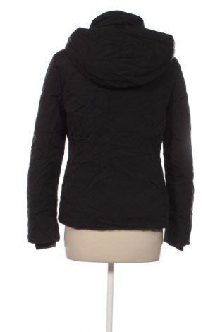 Dámska bunda  Tommy Hilfiger, Veľkosť M, Farba Čierna, Cena  119,95 €