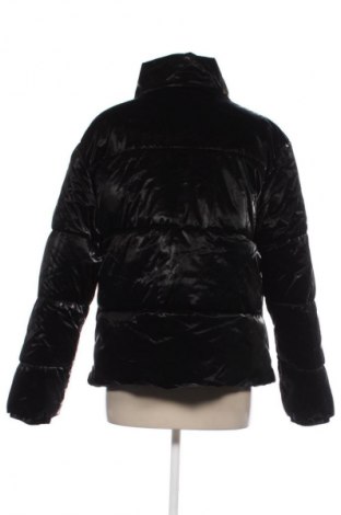 Дамско яке Urban Classics, Размер XXL, Цвят Черен, Цена 104,99 лв.