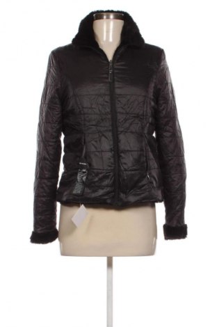 Дамско яке Vero Moda, Размер S, Цвят Черен, Цена 20,99 лв.