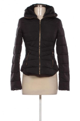 Дамско яке Zara, Размер XS, Цвят Черен, Цена 33,99 лв.