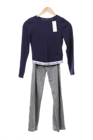 Детска пижама Calvin Klein, Размер 9-10y/ 140-146 см, Цвят Многоцветен, Цена 56,99 лв.