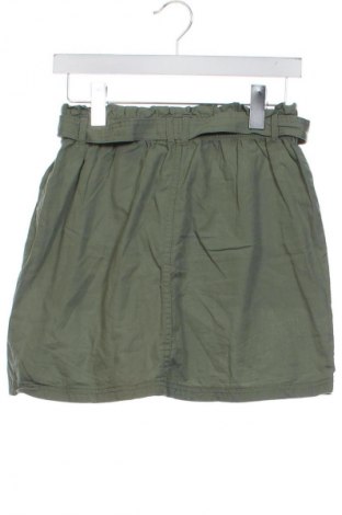 Kinderrock H&M, Größe 14-15y/ 168-170 cm, Farbe Grün, Preis 8,99 €