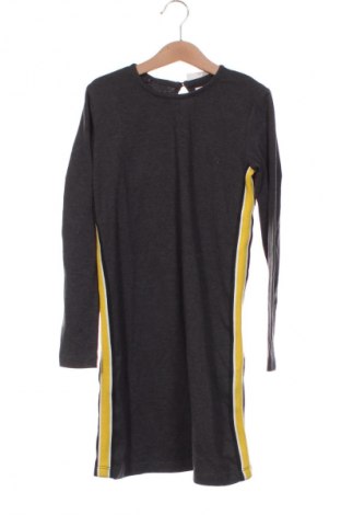 Gyerek ruha Unbranded, Méret 7-8y / 128-134 cm, Szín Szürke, Ár 4 785 Ft