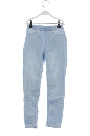 Детски дънки H&M, Размер 5-6y/ 116-122 см, Цвят Син, Цена 31,28 лв.