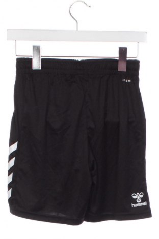 Детски къс панталон Hummel, Размер 12-13y/ 158-164 см, Цвят Черен, Цена 32,99 лв.