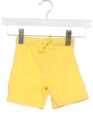 Pantaloni scurți pentru copii LC Waikiki, Mărime 12-18m/ 80-86 cm, Culoare Galben, Preț 29,99 Lei
