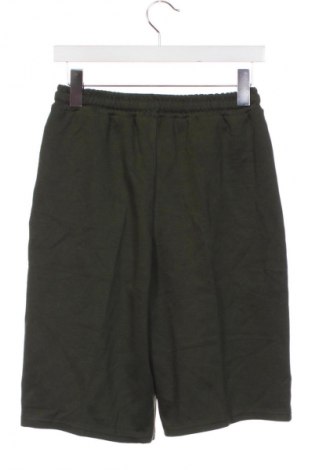 Pantaloni scurți pentru copii LC Waikiki, Mărime 11-12y/ 152-158 cm, Culoare Verde, Preț 69,05 Lei