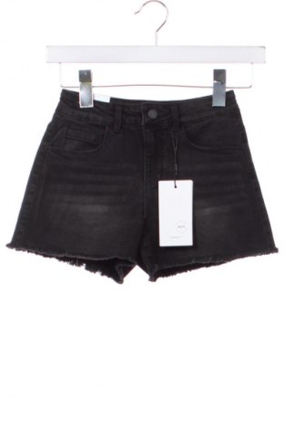 Dětské krátké kalhoty  Name It, Velikost 6-7y/ 122-128 cm, Barva Černá, Cena  419,00 Kč
