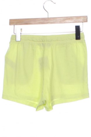 Kinder Shorts Unbranded, Größe 12-13y/ 158-164 cm, Farbe Grün, Preis 7,16 €