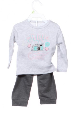Set pentru copii Unbranded, Mărime 12-18m/ 80-86 cm, Culoare Gri, Preț 40,41 Lei