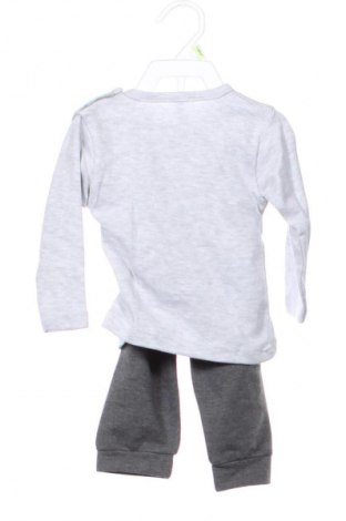 Set pentru copii Unbranded, Mărime 12-18m/ 80-86 cm, Culoare Gri, Preț 40,41 Lei