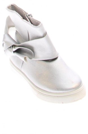 Kinderschuhe Sinsay, Größe 28, Farbe Silber, Preis 15,00 €