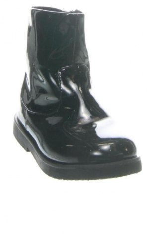 Obuwie dziecięce Zara, Rozmiar 27, Kolor Czarny, Cena 62,07 zł