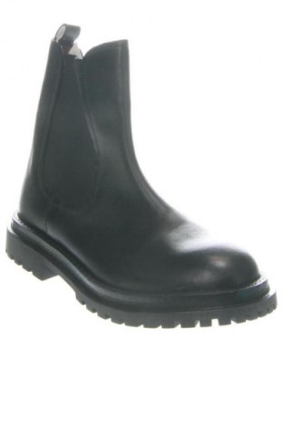 Obuwie dziecięce Zara, Rozmiar 35, Kolor Czarny, Cena 167,72 zł