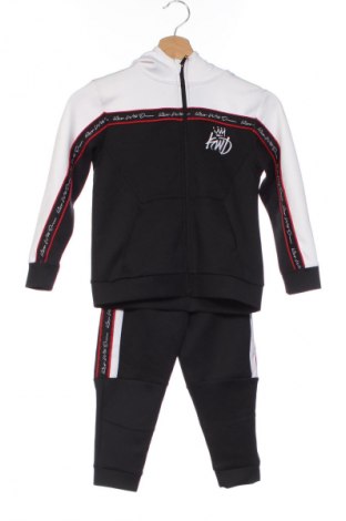Set trening se copii KWD, Mărime 6-7y/ 122-128 cm, Culoare Multicolor, Preț 192,50 Lei