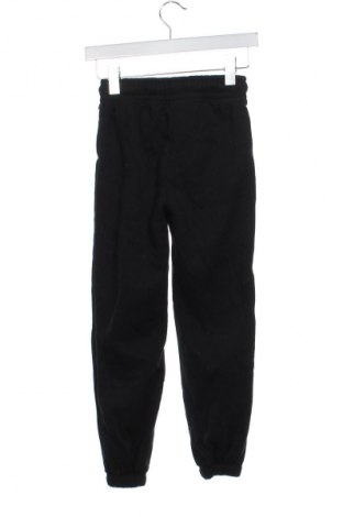 Dětské tepláky Chapter, Velikost 8-9y/ 134-140 cm, Barva Černá, Cena  339,00 Kč