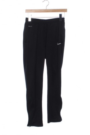 Παιδική κάτω φόρμα Nike, Μέγεθος 11-12y/ 152-158 εκ., Χρώμα Μαύρο, Τιμή 17,39 €