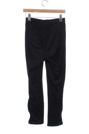 Παιδική κάτω φόρμα Nike, Μέγεθος 11-12y/ 152-158 εκ., Χρώμα Μαύρο, Τιμή 17,39 €