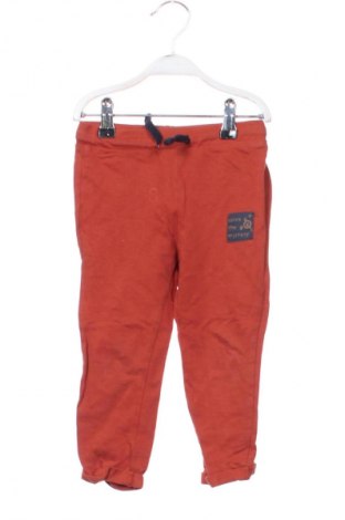 Kinder Sporthose Unbranded, Größe 2-3y/ 98-104 cm, Farbe Rot, Preis 12,83 €