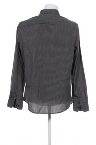 Herrenhemd F&F, Größe S, Farbe Mehrfarbig, Preis 9,99 €