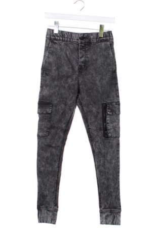Ανδρικό τζίν Bershka, Μέγεθος XS, Χρώμα Γκρί, Τιμή 12,99 €