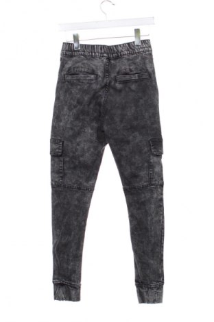 Ανδρικό τζίν Bershka, Μέγεθος XS, Χρώμα Γκρί, Τιμή 12,99 €