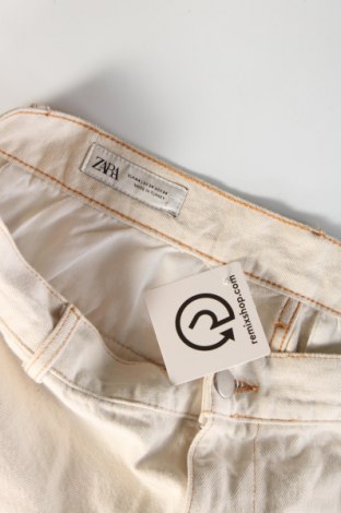 Blugi de bărbați Zara, Mărime L, Culoare Alb, Preț 64,99 Lei