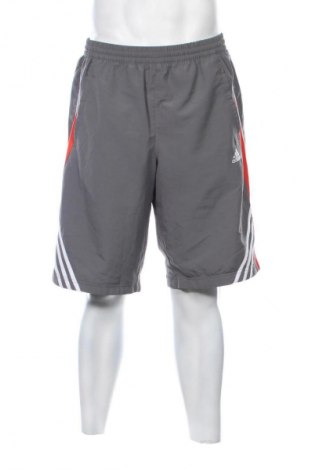 Ανδρικό κοντό παντελόνι Adidas, Μέγεθος L, Χρώμα Γκρί, Τιμή 21,99 €