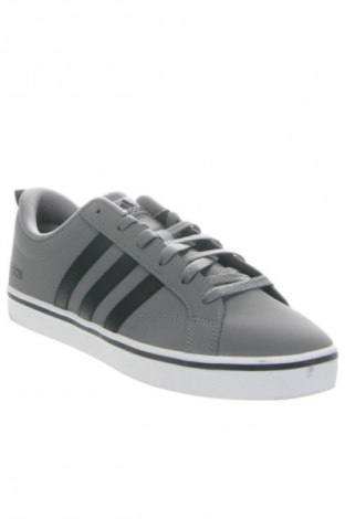 Încălțăminte bărbătească Adidas, Mărime 44, Culoare Gri, Preț 704,99 Lei