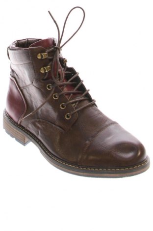 Férfi cipők
 Unbranded, Méret 42, Szín Sokszínű, Ár 18 409 Ft