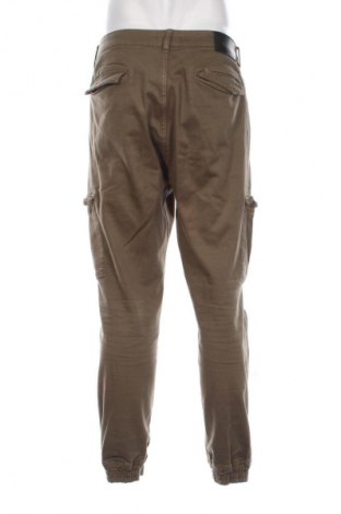 Pantaloni de bărbați Review, Mărime XL, Culoare Verde, Preț 126,00 Lei