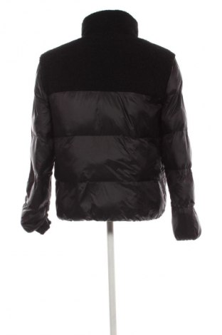 Geacă de bărbati Calvin Klein Jeans, Mărime XL, Culoare Negru, Preț 1.064,99 Lei