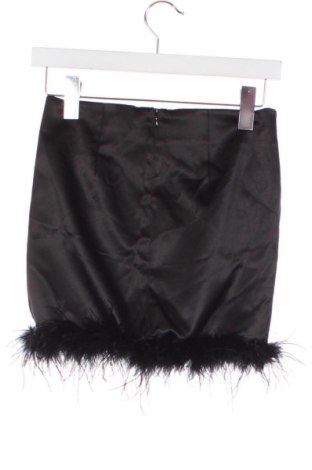 Sukně Bershka, Velikost XS, Barva Černá, Cena  209,00 Kč