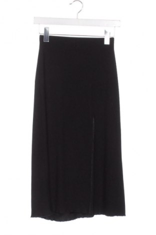 Rock Bershka, Größe XS, Farbe Schwarz, Preis 11,76 €