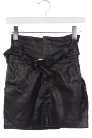 Fustă Bershka, Mărime XS, Culoare Negru, Preț 50,37 Lei
