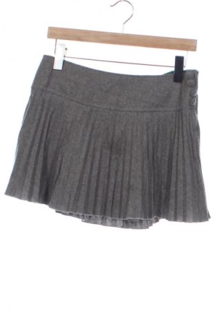 Rock Bershka, Größe XS, Farbe Grau, Preis 6,99 €