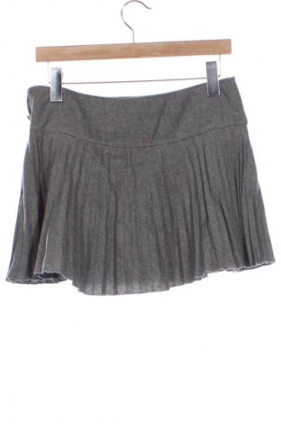 Rock Bershka, Größe XS, Farbe Grau, Preis 6,99 €