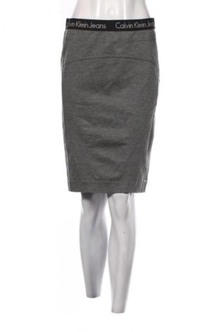 Fustă Calvin Klein Jeans, Mărime M, Culoare Gri, Preț 110,99 Lei